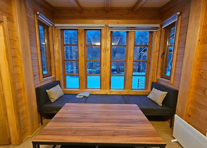 Ostojic شقة موكرا غورا